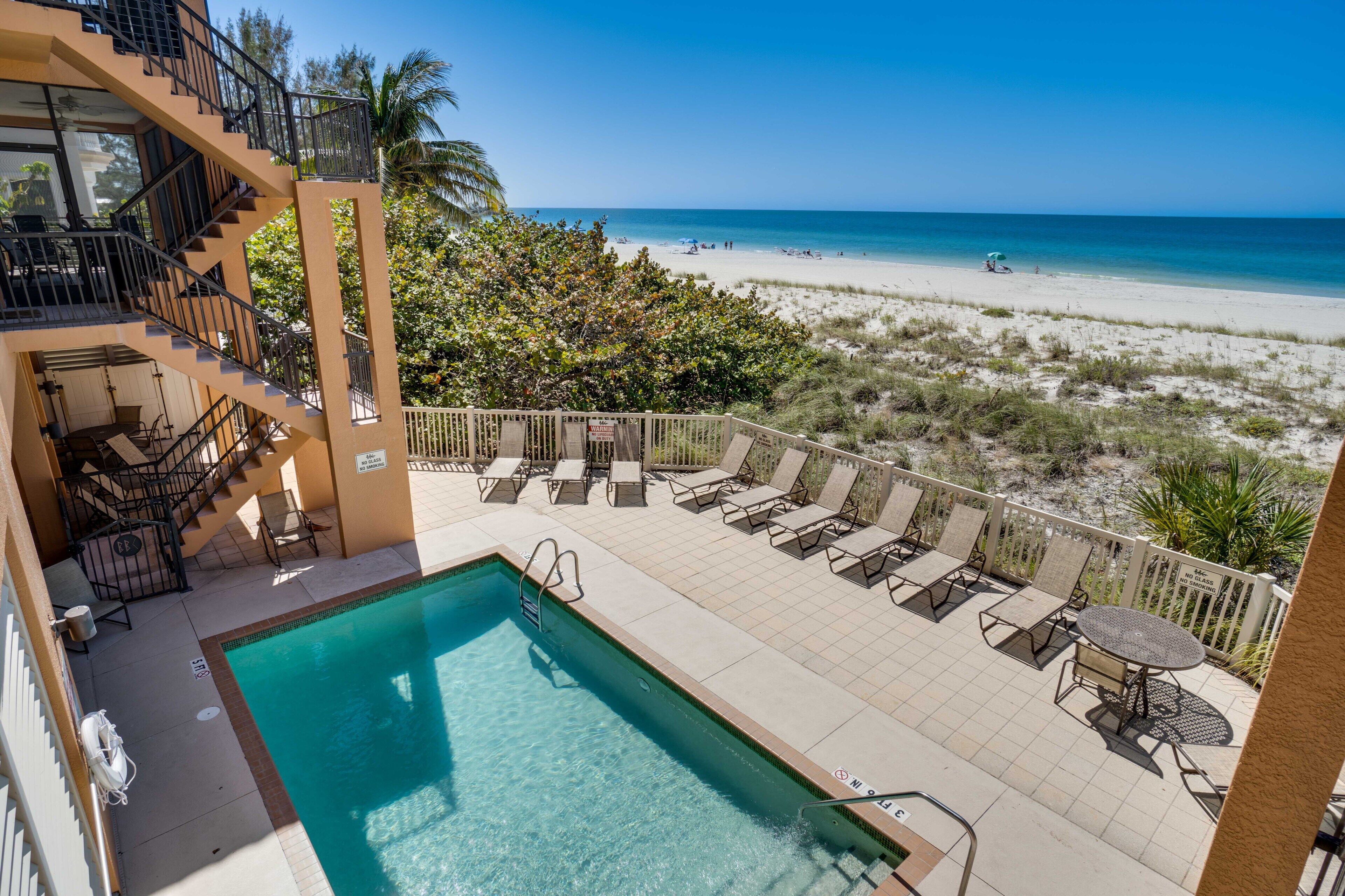 Bradenton Beach Club 242 by SeaBreeze Vacation