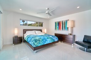 3 slaapkamers, een bureau, een strijkplank/strijkijzer, gratis wifi