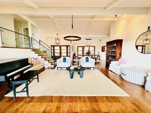 Smart TV, fireplace, DVD player, stereo - Spectacular View Estate 5min Away (Healdsburg)