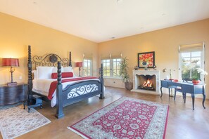 4 Schlafzimmer, Schreibtisch, Bügeleisen/Bügelbrett, kostenloses WLAN