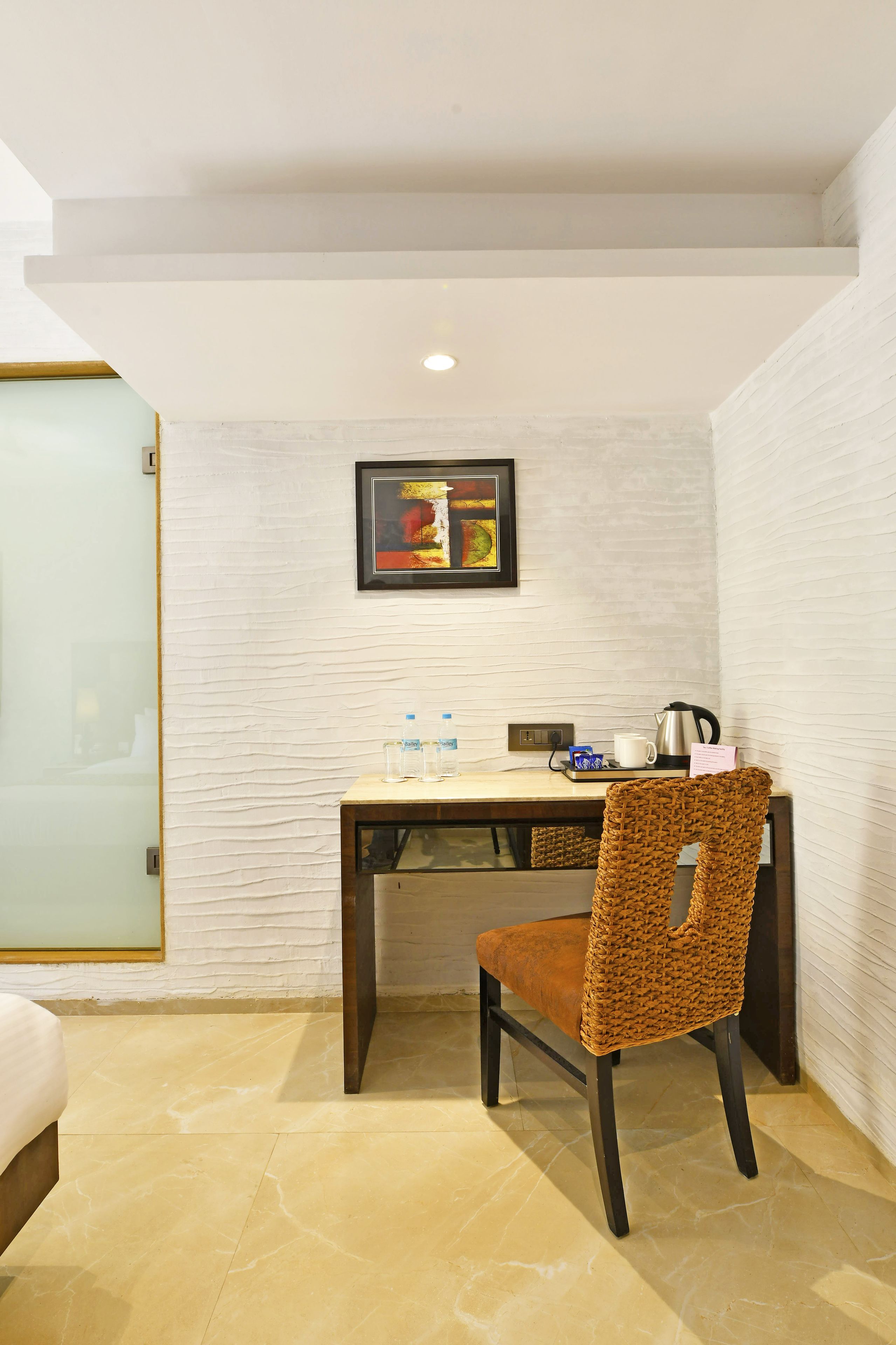 deluxe room | 1 bedroom, premium bedding, in-room safe, blackout curtains