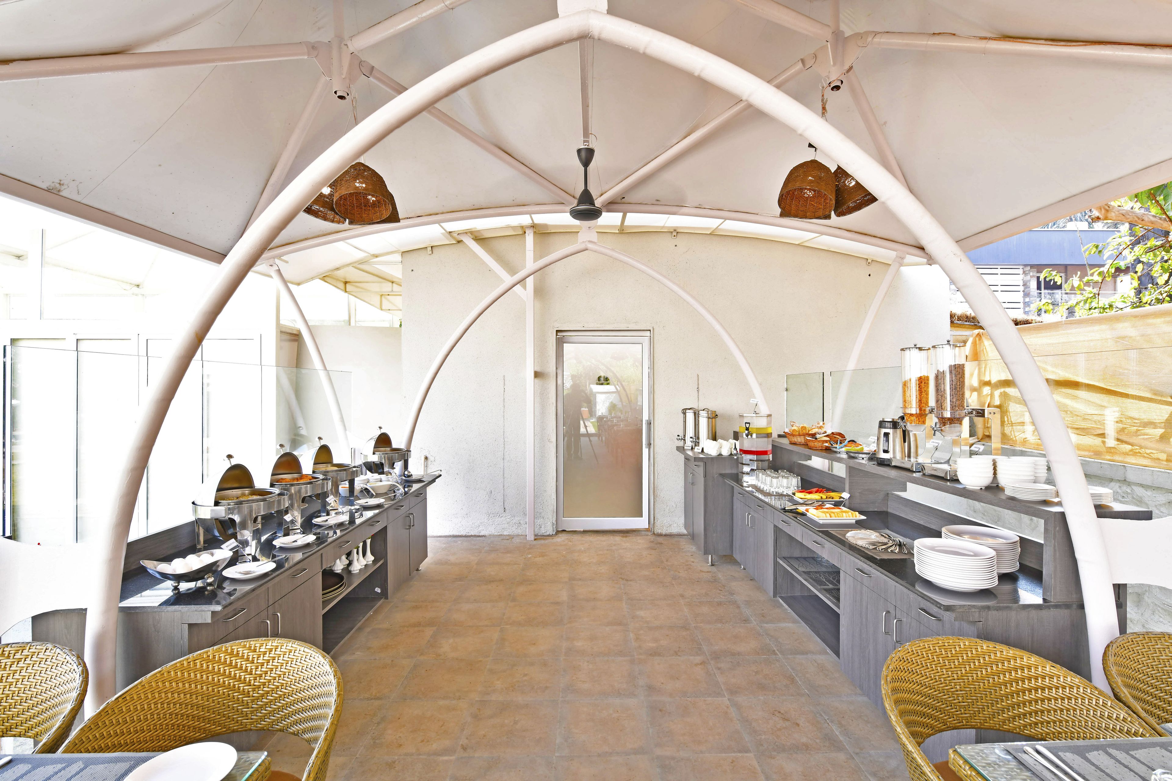 Petit déjeuner buffet