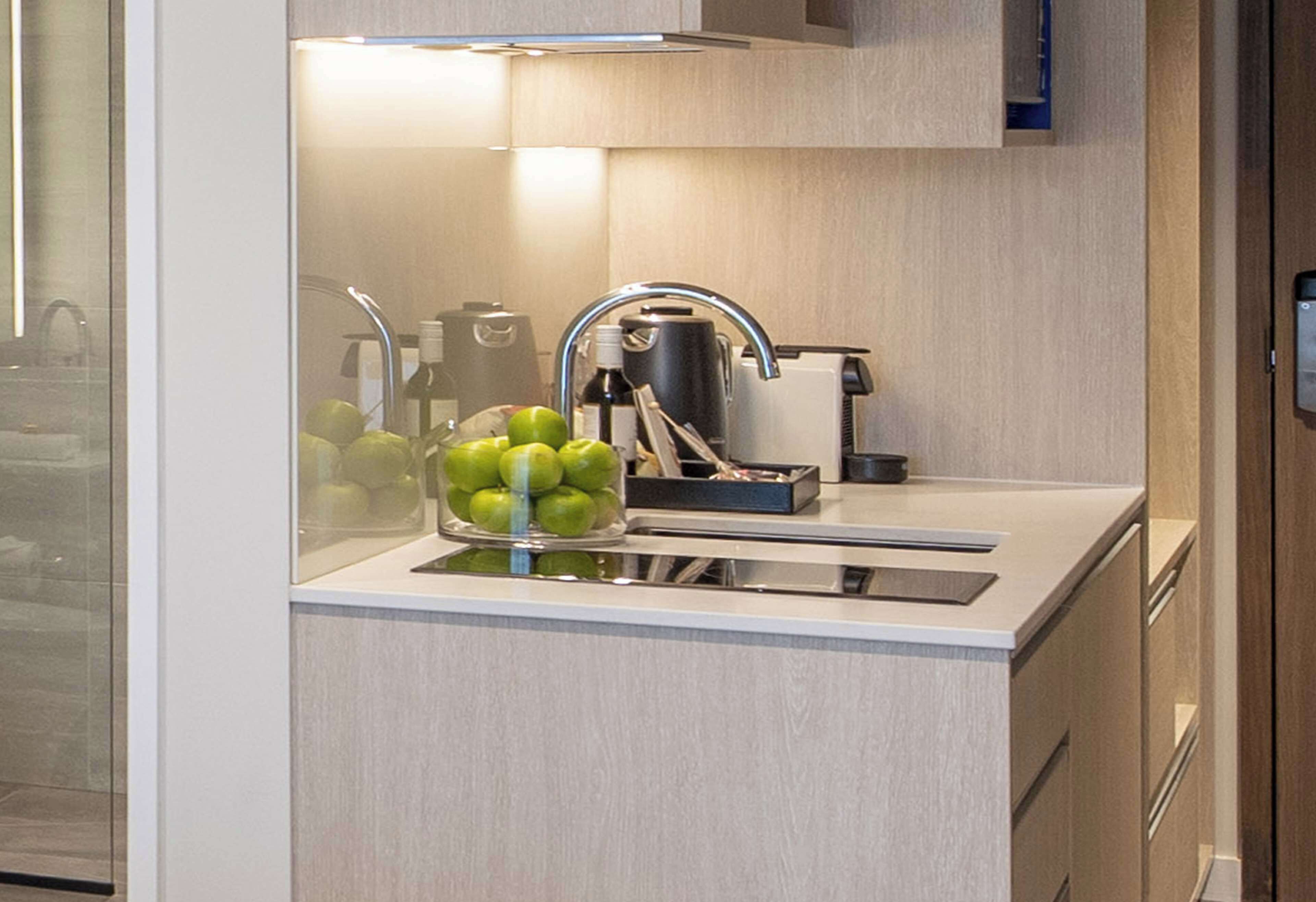 microwave, stovetop, espresso maker, coffee/tea maker