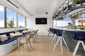 Frühstück, Mittagessen und Abendessen
