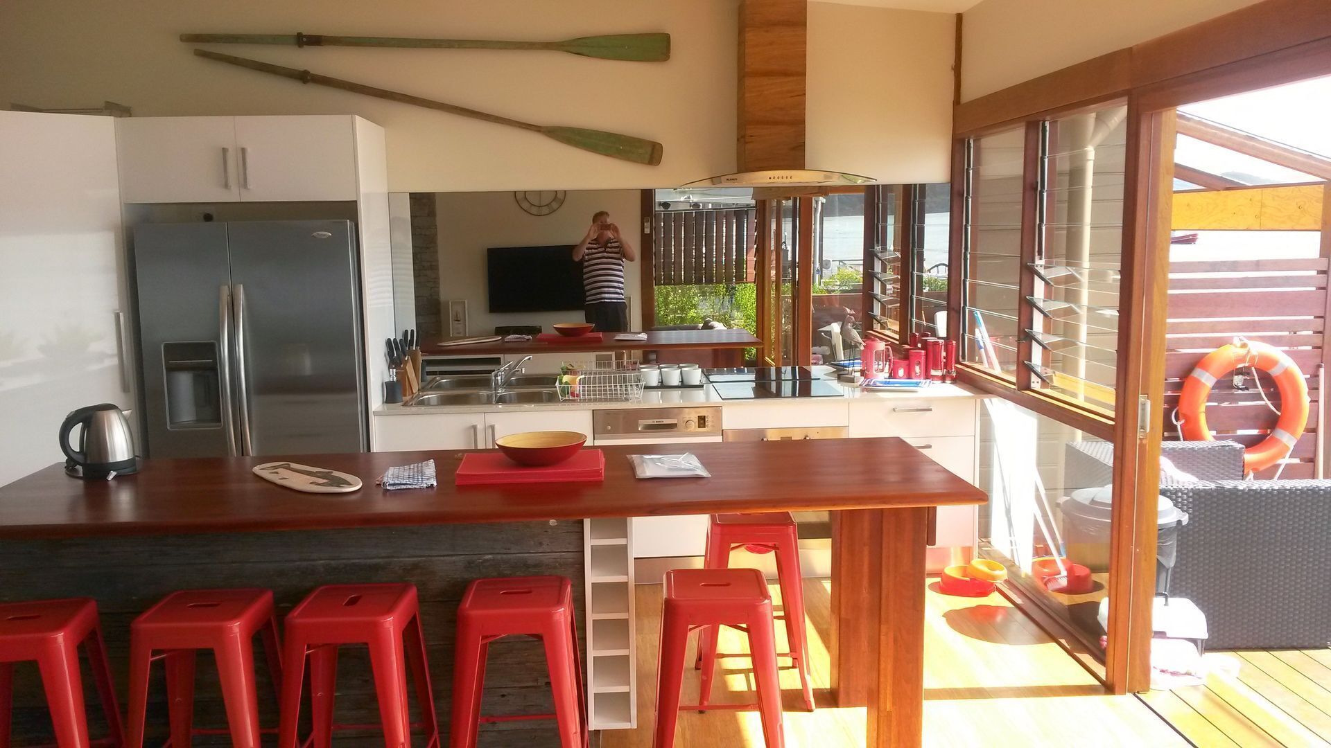 冰箱、微波炉、烤箱、炉灶