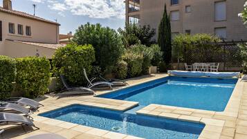 Piscine extérieure