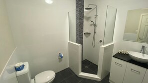 Shower - Unit 29 Seafront Estate (Jurien Bay)