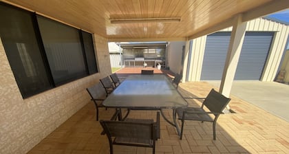 Large home located in a quiet cul-de-sac