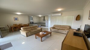 Unclassified image, 2 of 16, button - Unit 63 Seafront Estate (Jurien Bay)