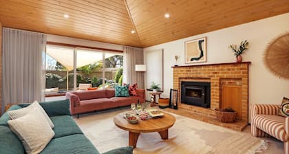 Coolburra - luxury accommodation with private pool