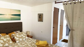 1 bedroom, WiFi, bed sheets - TOTEM STUDIO for 2 persons (mahina)