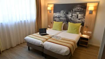 Free WiFi, bed sheets