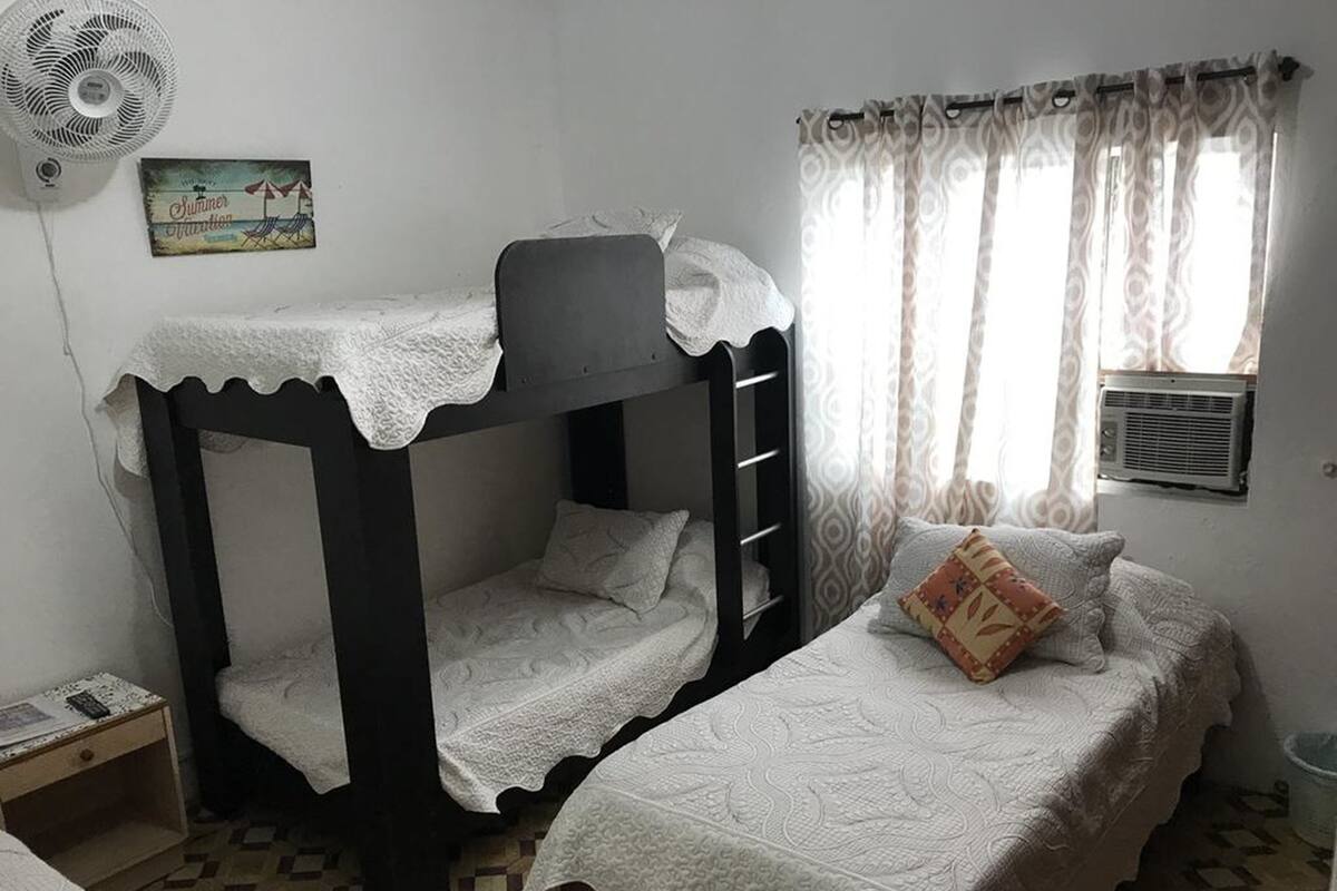 مكواة/لوح كي وواي فاي مجانًا وملاءات أسرّة