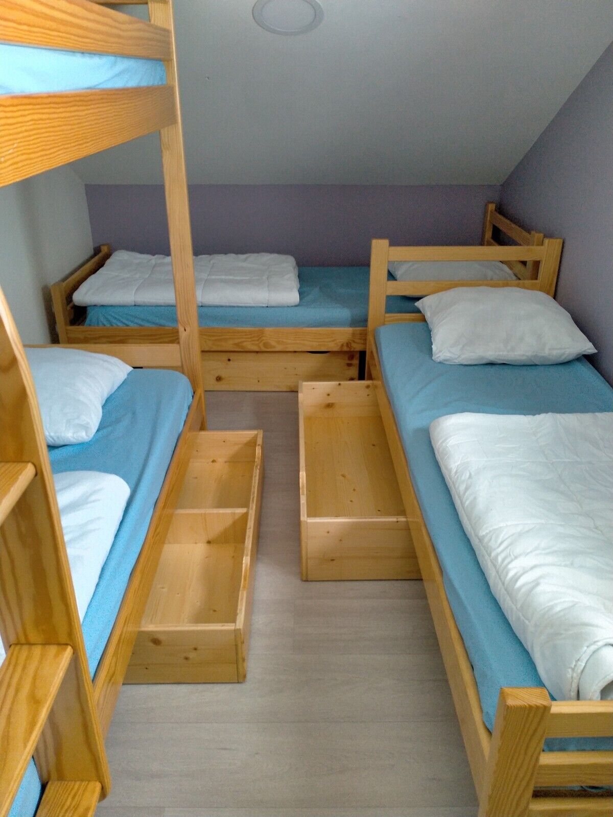 4 Schlafzimmer, Bügeleisen/Bügelbrett, Reisekinderbett, WLAN