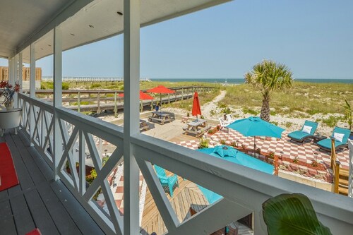 Candice Cove - Ocean Front Paradise on Amelia Island, Florida