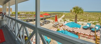 Candice Cove - Ocean Front Paradise on Amelia Island, Florida