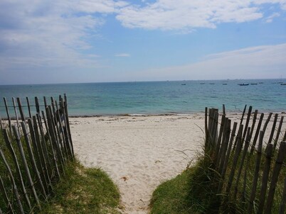 Quiet new wood house Near beaches, Surf Spa Pool Terrace