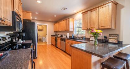 DeGray Getaway - At the door steps to DeGray Lake Resort State Park