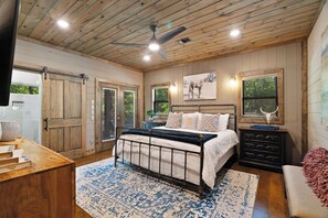 2 多间卧室、熨斗/熨衣板、旅行婴儿床、上网接入