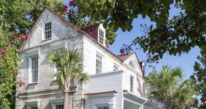 Casa Zoë | Grand Sparrow House