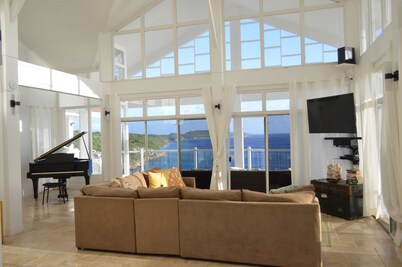 The Most Beautiful and Relaxing Oceanfront Views of Curacao