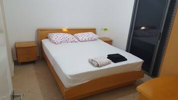 2 Schlafzimmer, schallisolierte Zimmer, Internetzugang