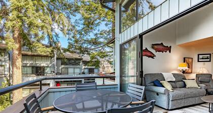 JL 514: 2 Bedroom, ocean air, clamming, free WiFi!