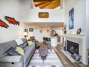 TV, fireplace, DVD player, table football