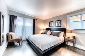 3 bedrooms, iron/ironing board, WiFi, bed sheets - LIGHT AND MODERN HIGH END HERITAGE HOME! Walk to Pearl St, CU, Google & hiking (Boulder)
