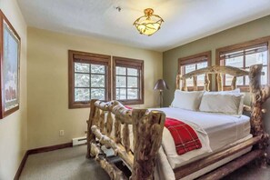 3 soverom, skrivebord, strykejern/-brett og wi-fi (inkludert)