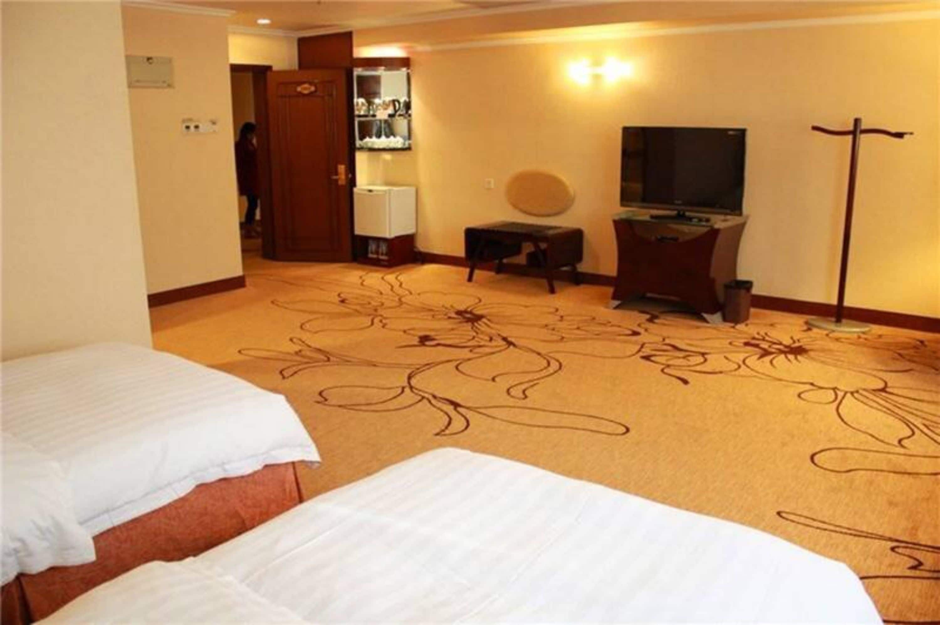 Phòng 2 giường đơn Superior | Két bảo mật tại phòng, bàn, màn/rèm cản sáng 