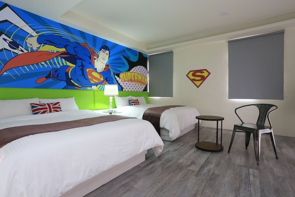 Cubrecamas, cortinas blackout, wifi gratis y ropa de cama 