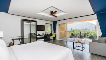 Deluxe Double or Twin Room, 1 Double or 2 Single Beds | Premium bedding, in-room safe, individually furnished, desk