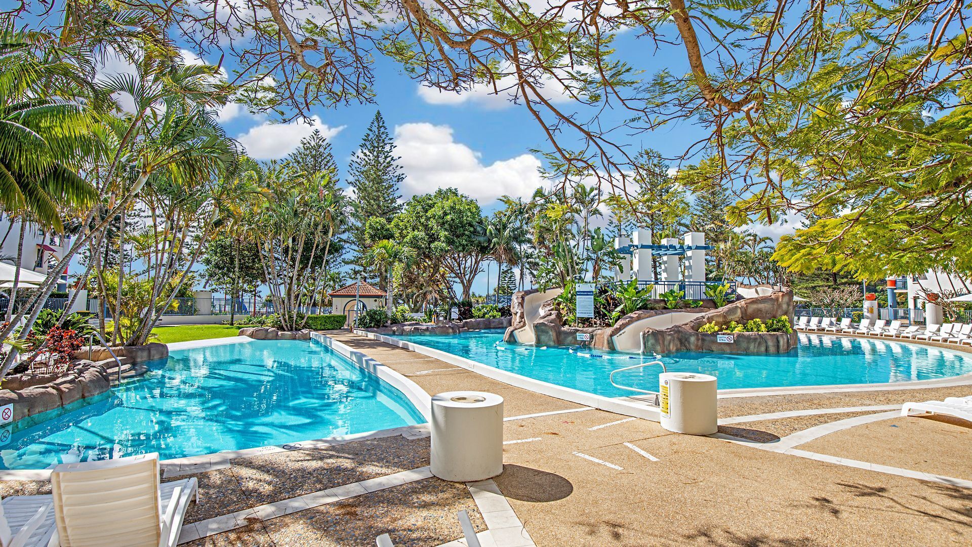 Calypso Plaza Resort Unit 462 Resort style complex on the beachfront in the heart of Coolangatta — image 6