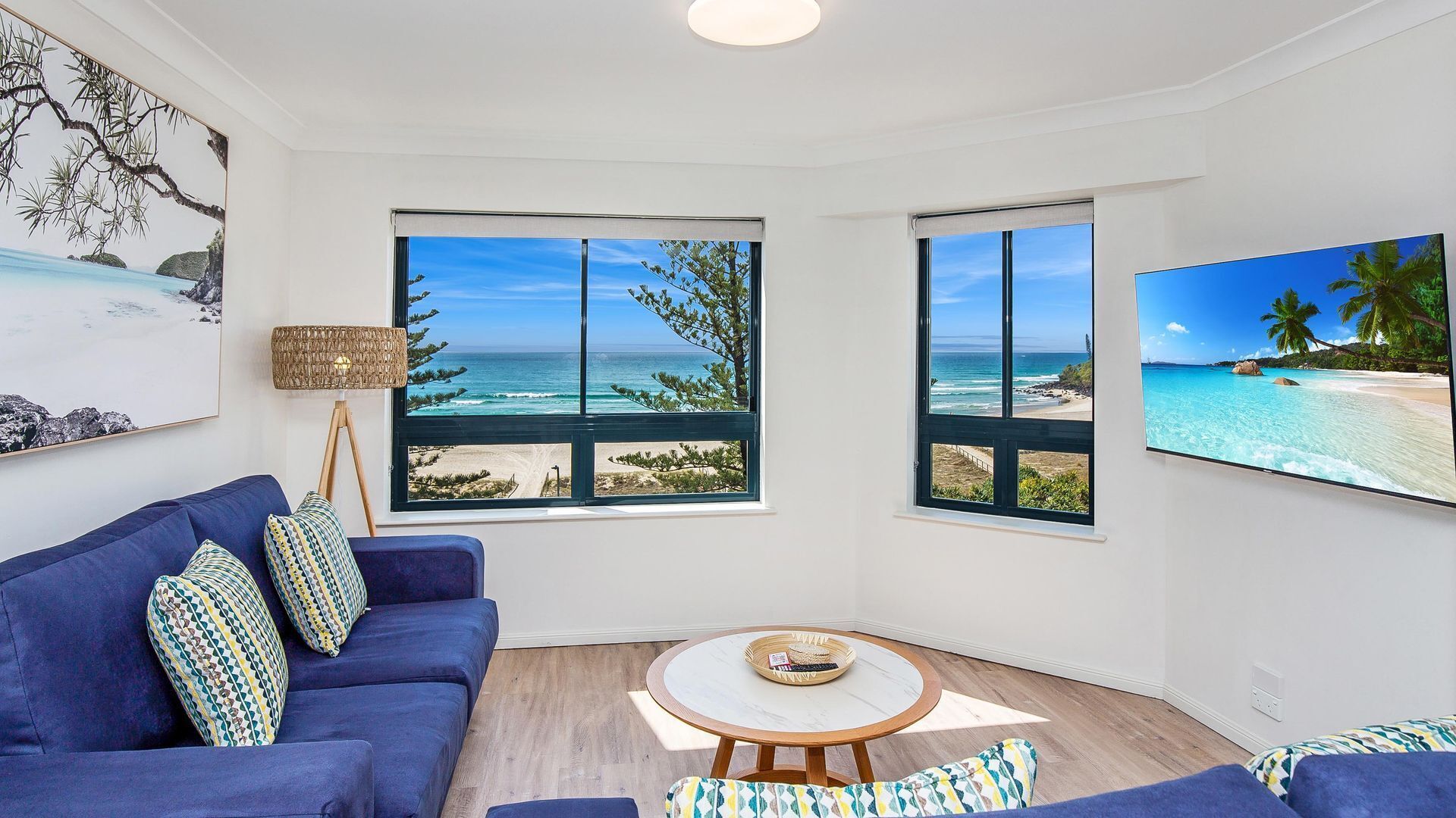 Calypso Plaza Resort Unit 462 Resort style complex on the beachfront in the heart of Coolangatta — image 13