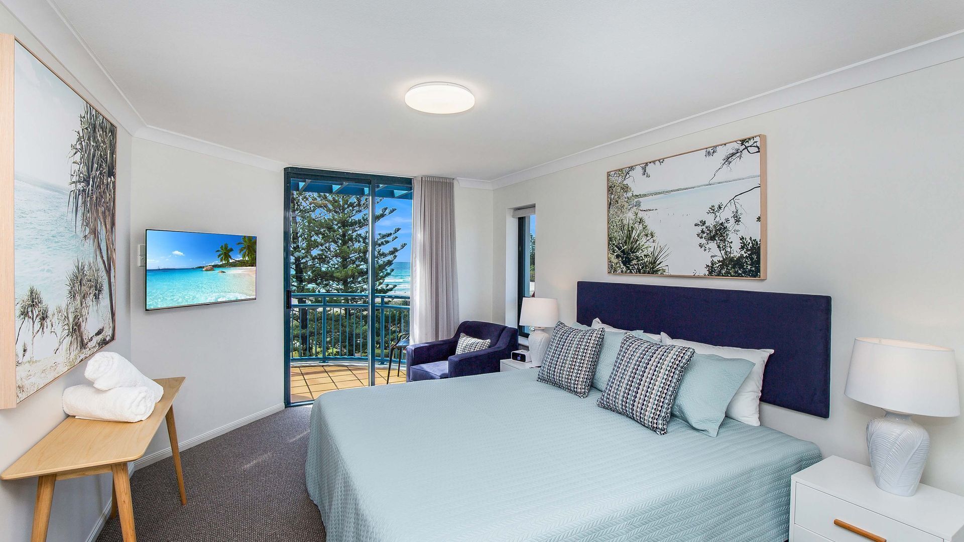 Calypso Plaza Resort Unit 462 Resort style complex on the beachfront in the heart of Coolangatta — image 14