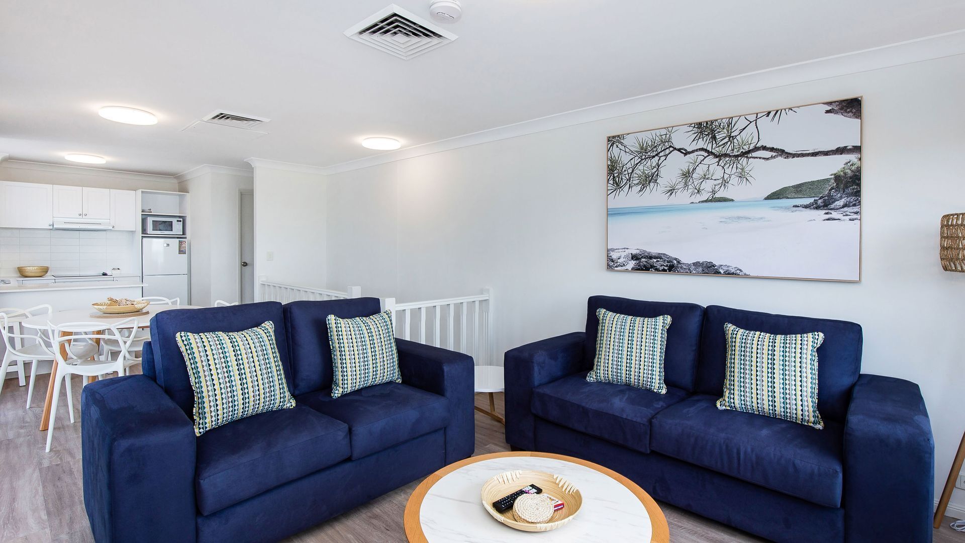 Calypso Plaza Resort Unit 462 Resort style complex on the beachfront in the heart of Coolangatta — image 16