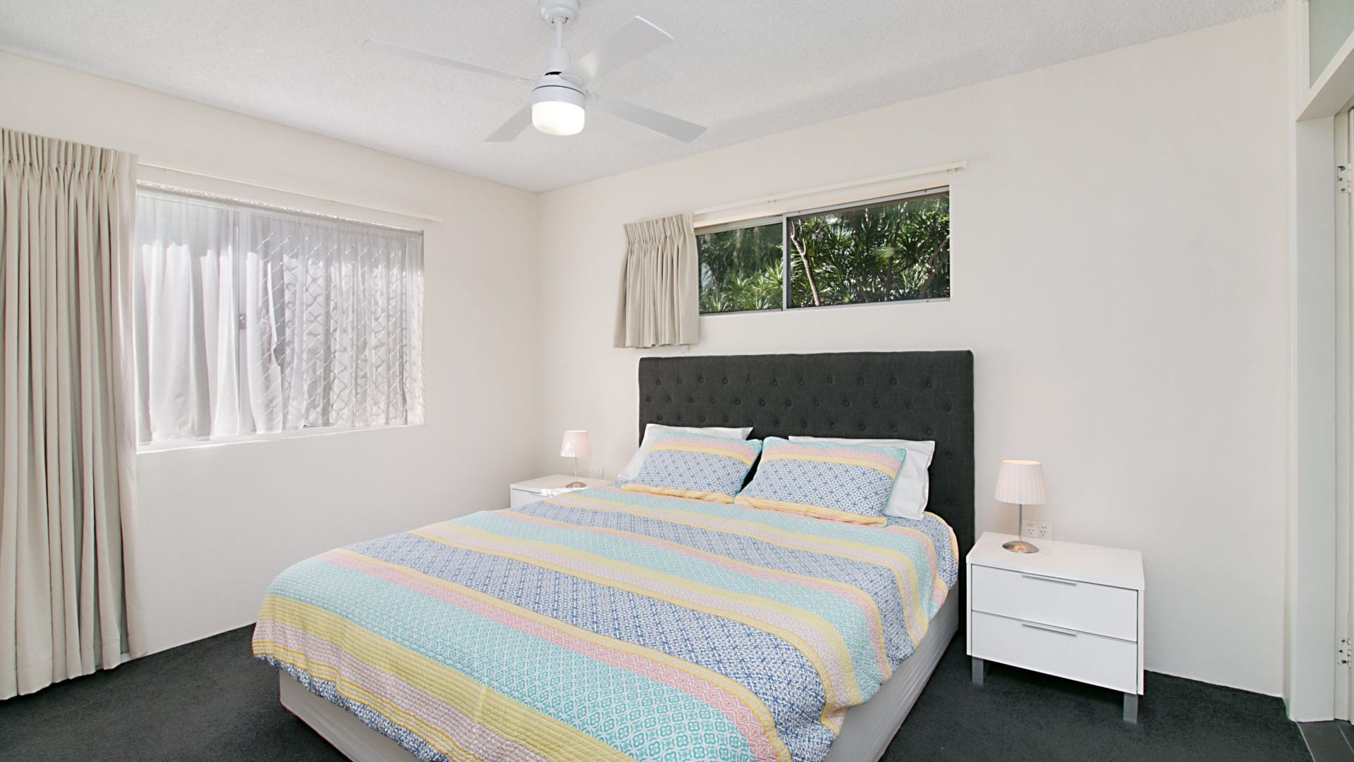 Maybury Unit 3 only a 70 Metre walk to Rainbow Bay beach Coolangatta FREE Unlimited Wi-Fi — image 10
