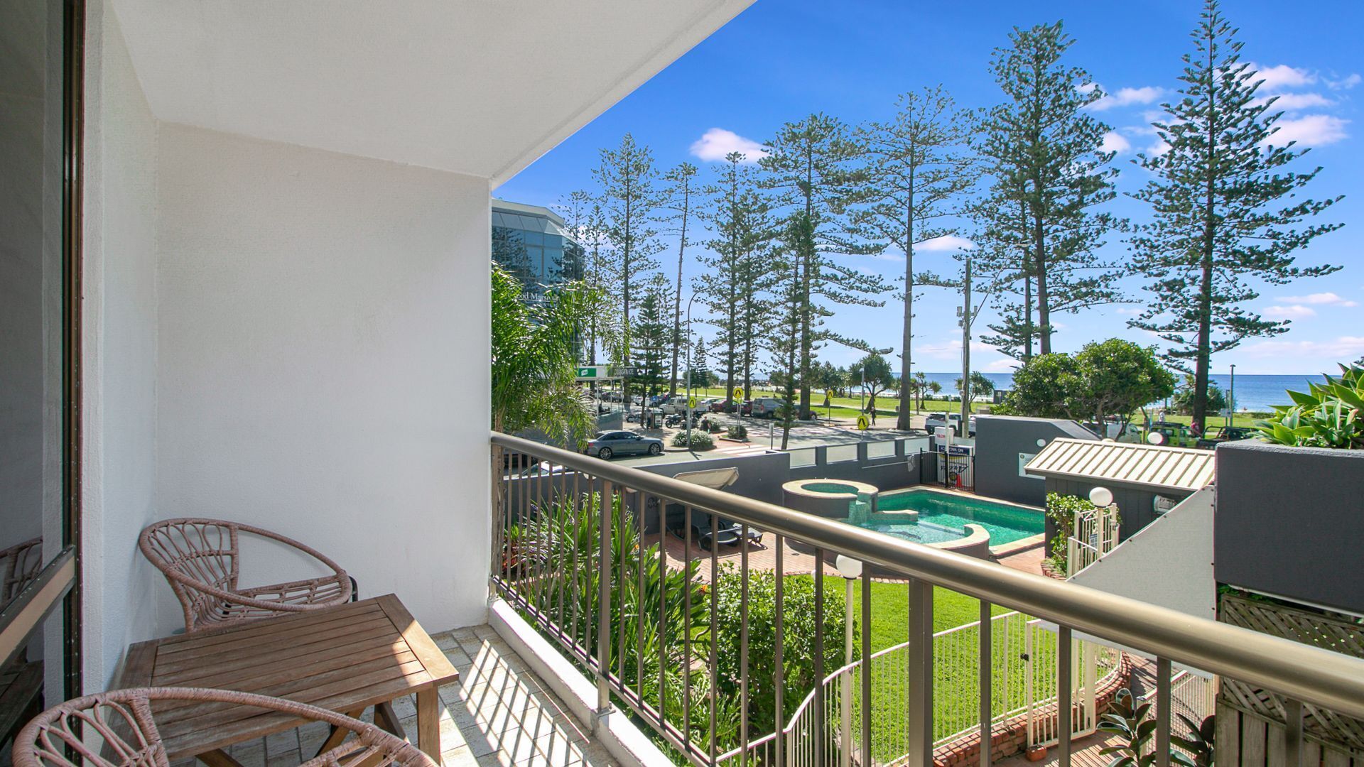 Aries Unit 5 On Coolangatta beachfront with ocean views — image 5