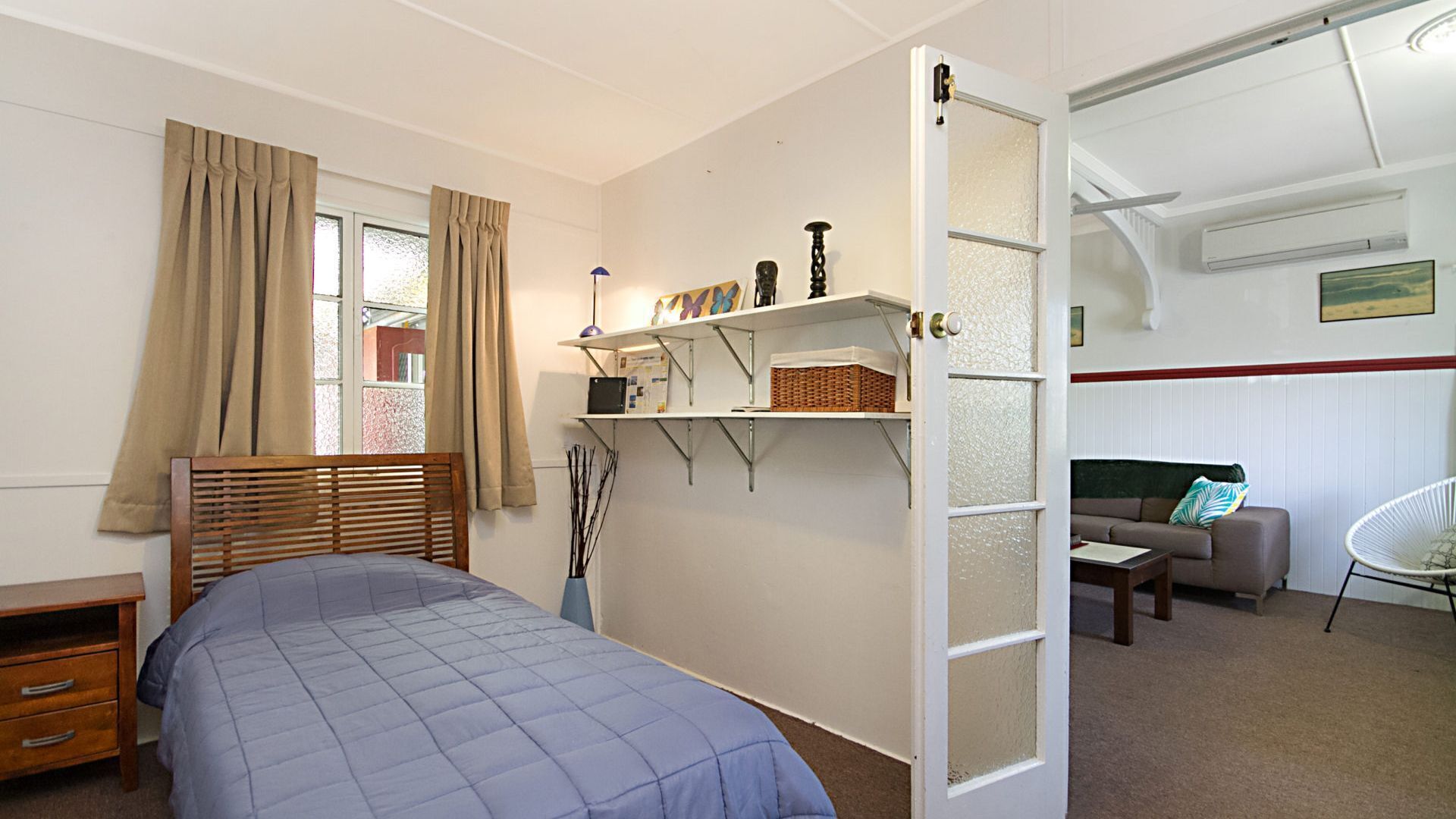Tondio Terrace Flat 1 Budget accommodation only 200m walk to Rainbow Beach — image 10