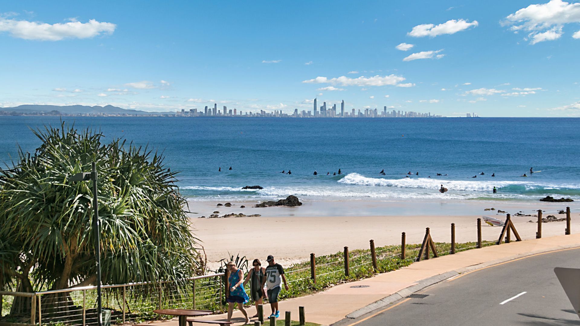 Pacific View Unit 3 Balcony with ocean views on the Beachfront in Rainbow Bay Coolangatta — image 16
