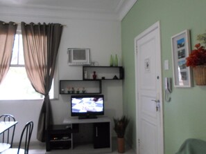 1 habitación y caja de seguridad en la habitación 