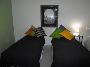 1 habitación y caja de seguridad en la habitación