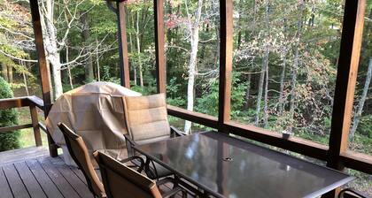 Cave Run Lake, Kentucky «Le chalet CliffTop» par Porch Swing Properties