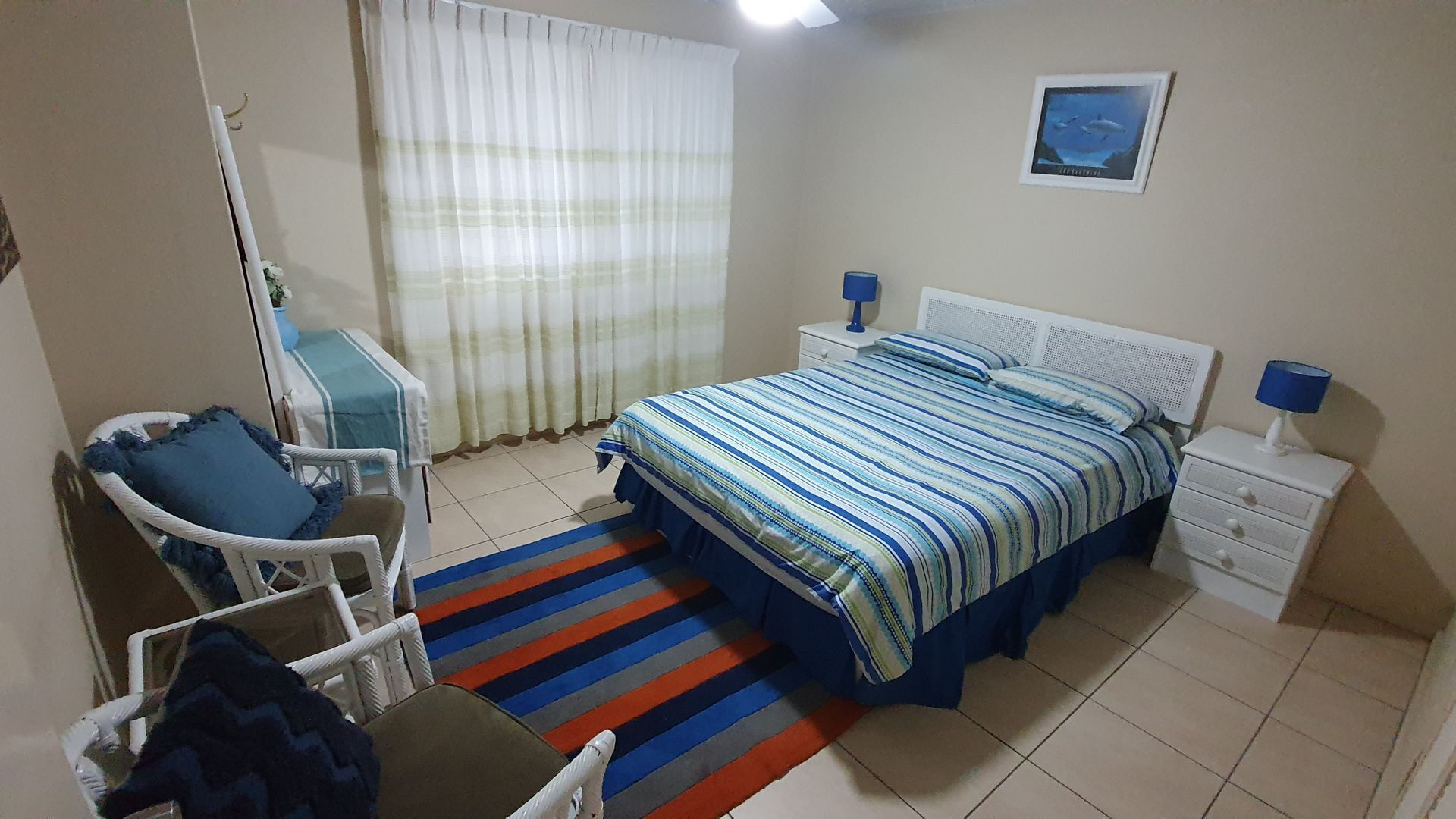 Como Unit 5 Good value Two bedroom unit — image 6