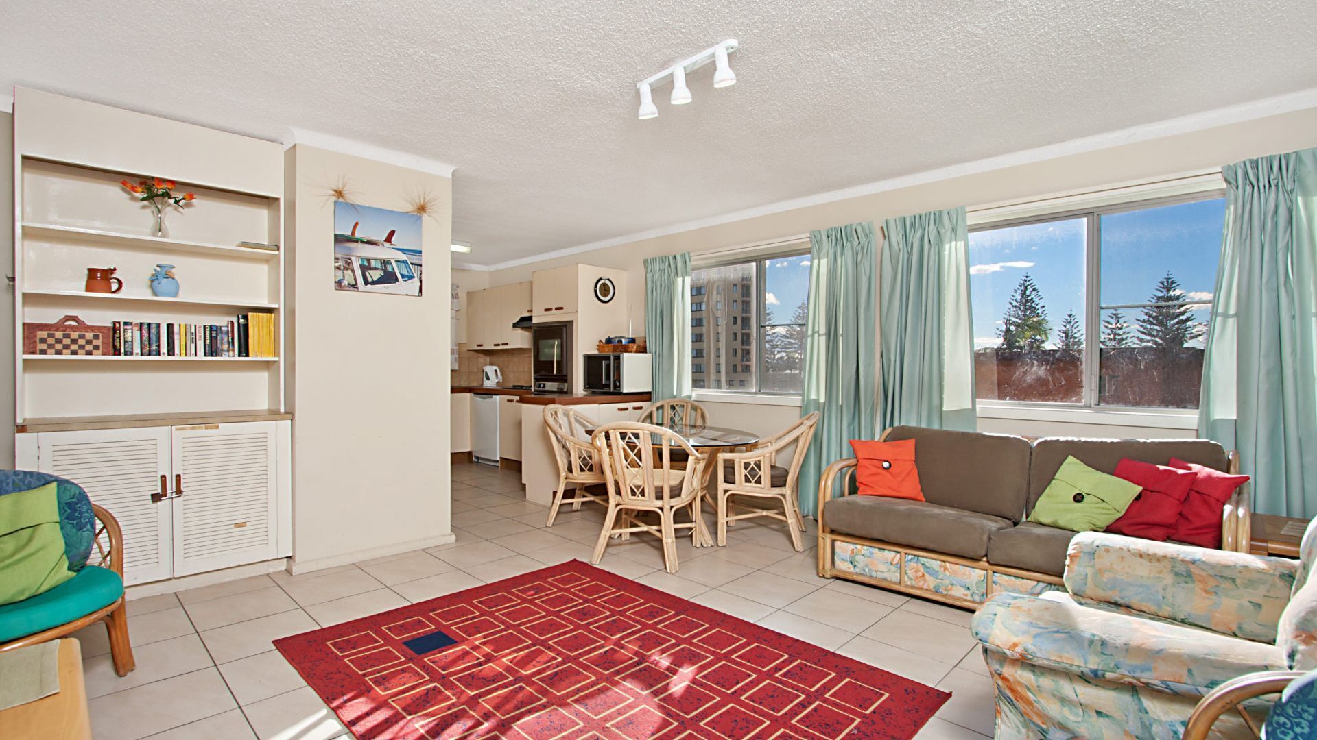 Como Unit 5 Good value Two bedroom unit