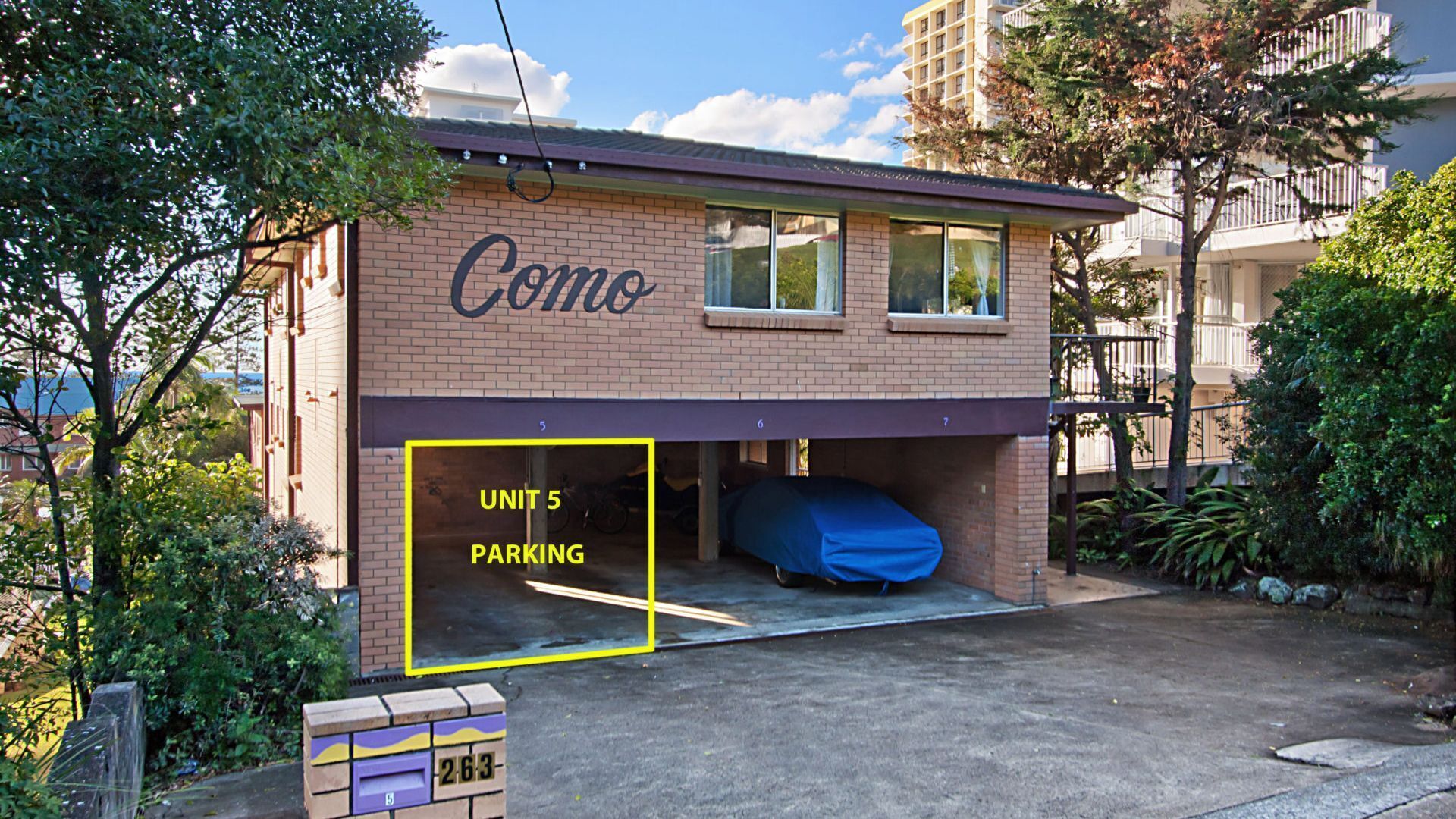 Como Unit 5 Good value Two bedroom unit — image 12