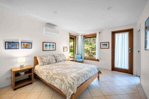 3 bedrooms, iron/ironing board, free WiFi