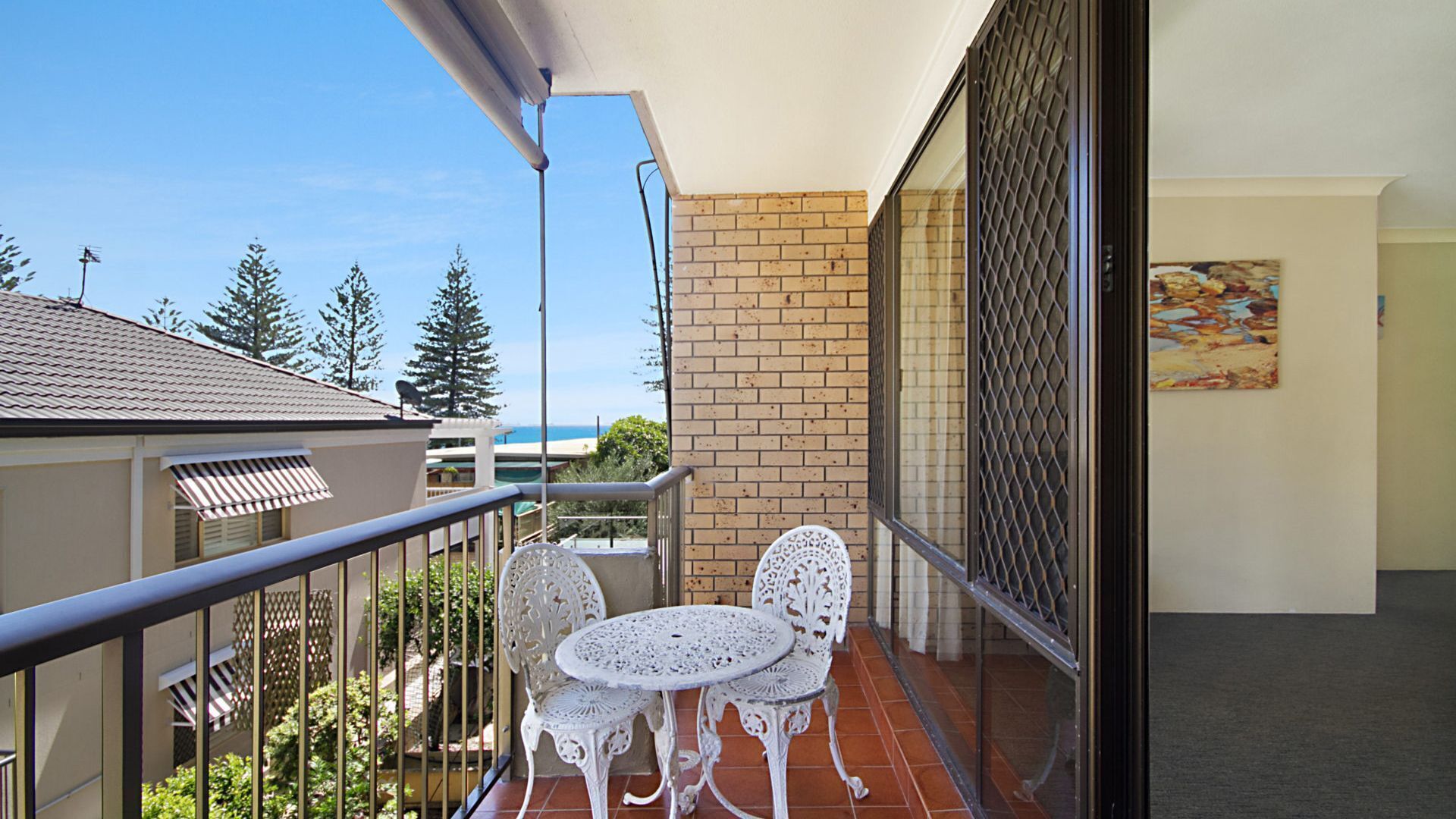 Cobden Court Unit 5 Awesome location walking distance to Rainbow Bay and Snapper Beaches
