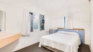 2 bedrooms, iron/ironing board